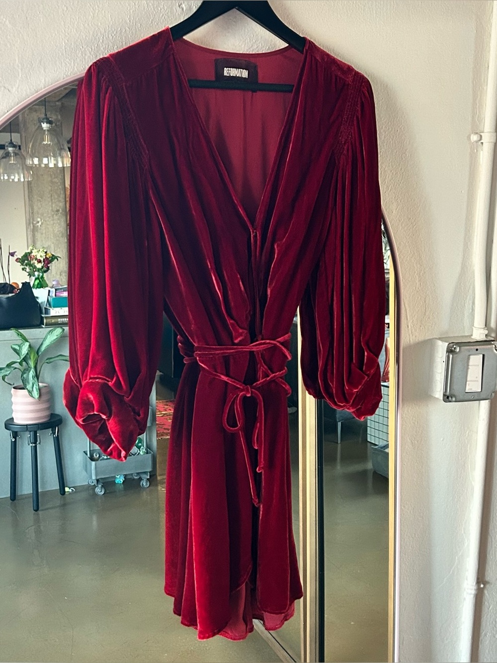 Reformation Starry Dress in Red Velvet, sz M